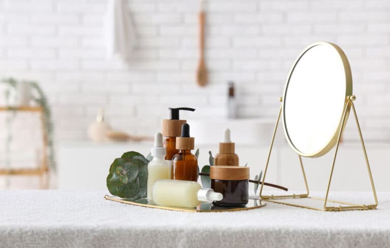 Αρώματα: Γιατί δεν πρέπει να τα φυλάσσετε στο μπάνιο