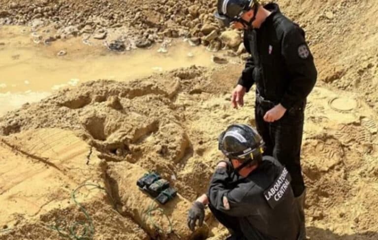 Βόμβα του Β Παγκοσμίου Πολέμου εξουδετερώθηκε κοντά στο Παρίσι